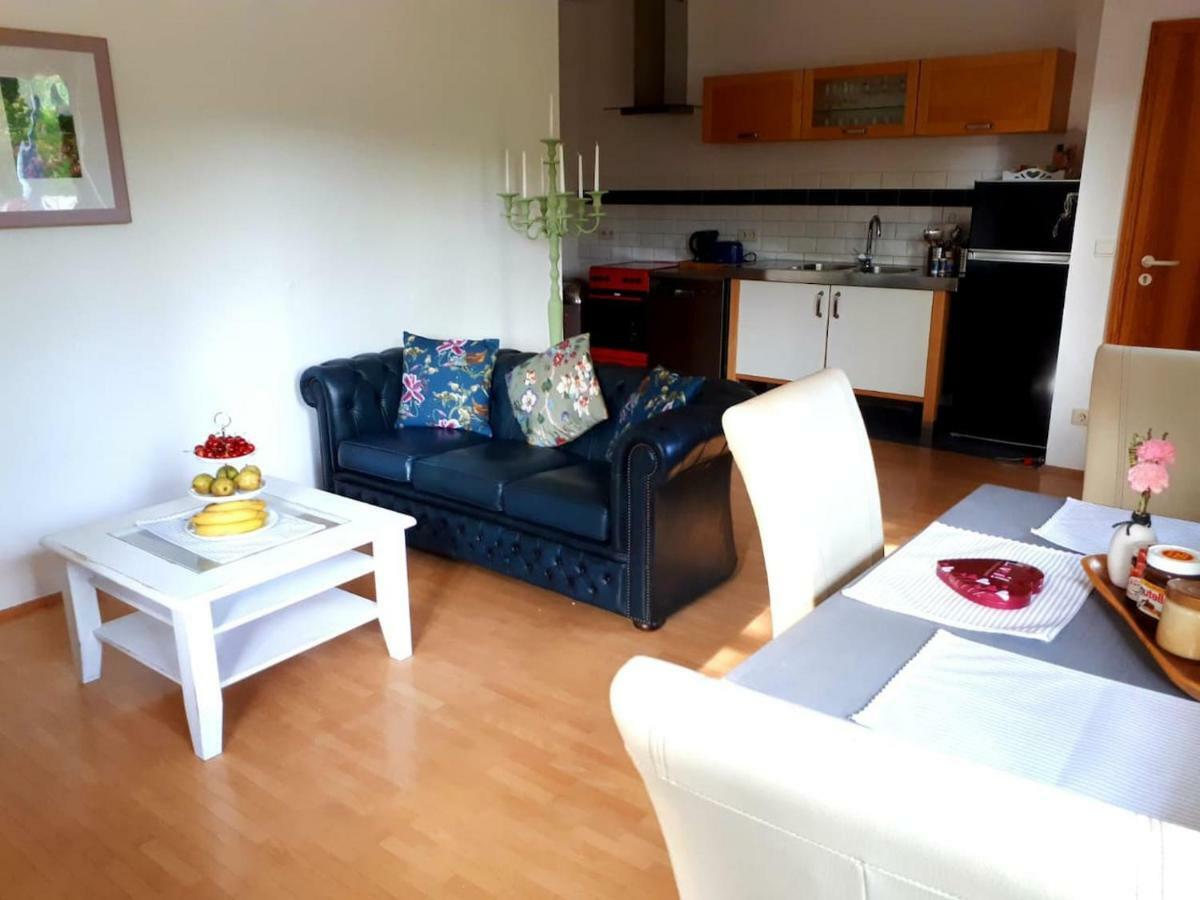 Ferienwohnung Caroline Andernach Extérieur photo